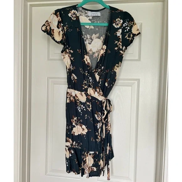 Auguste The Label | Dresses | Auguste The Label Dark Teal Green Tan Floral Wrap Dress 4 Xs | Poshmark Auguste The Label | Dresses | Auguste The Label Dark Teal Green Tan Floral Wrap Dress 4 Xs | Poshmark